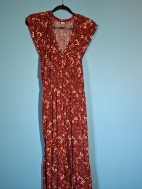 Old Navy Maroon Floral V-Neck Dress